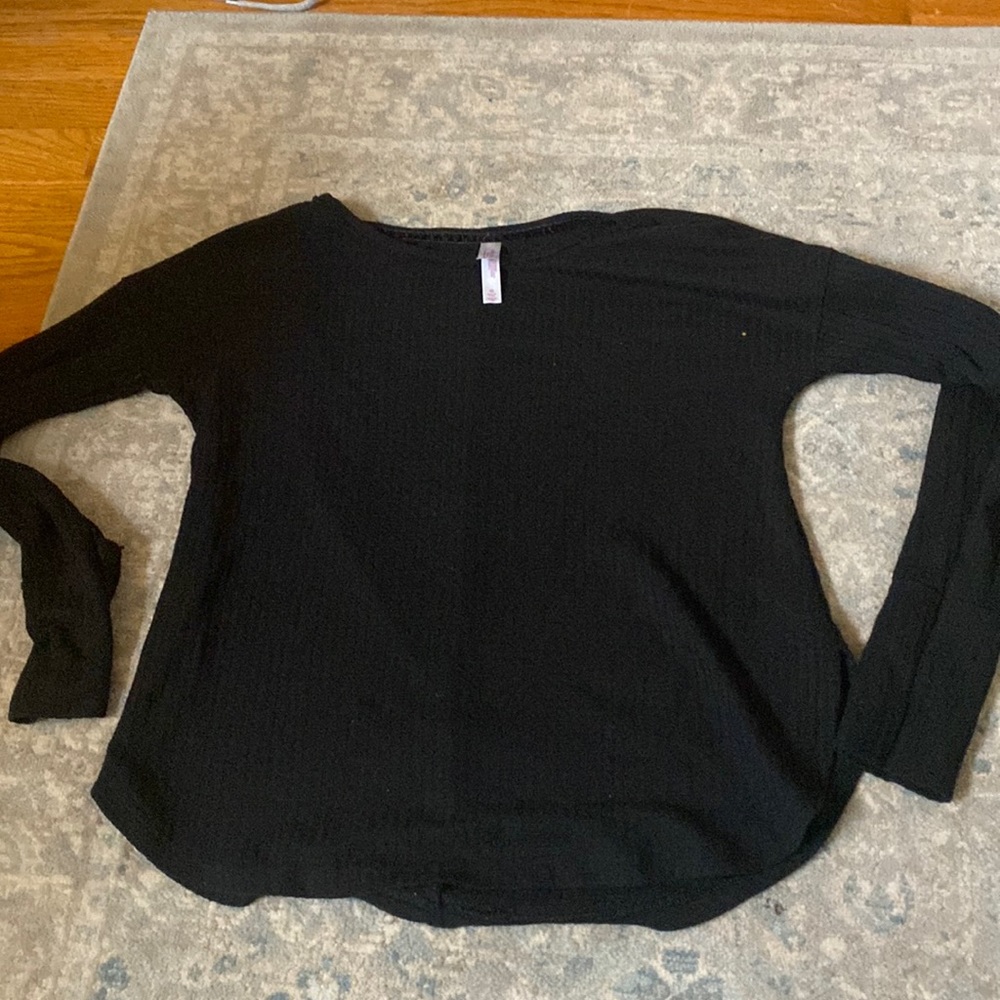 black waffle shirt